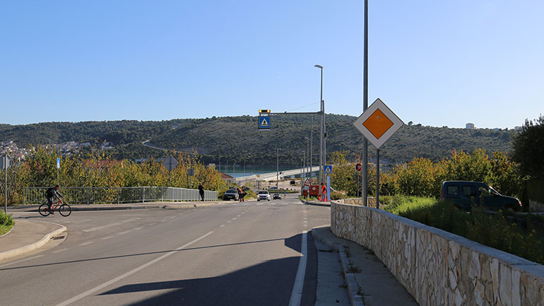 trogir-naslovna